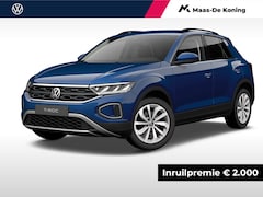 Volkswagen T-Roc - Life Edition 1.0 TSI 116 pk 6 versn. Hand · Achteruitrijcamera · Parkeersensoren voor en a