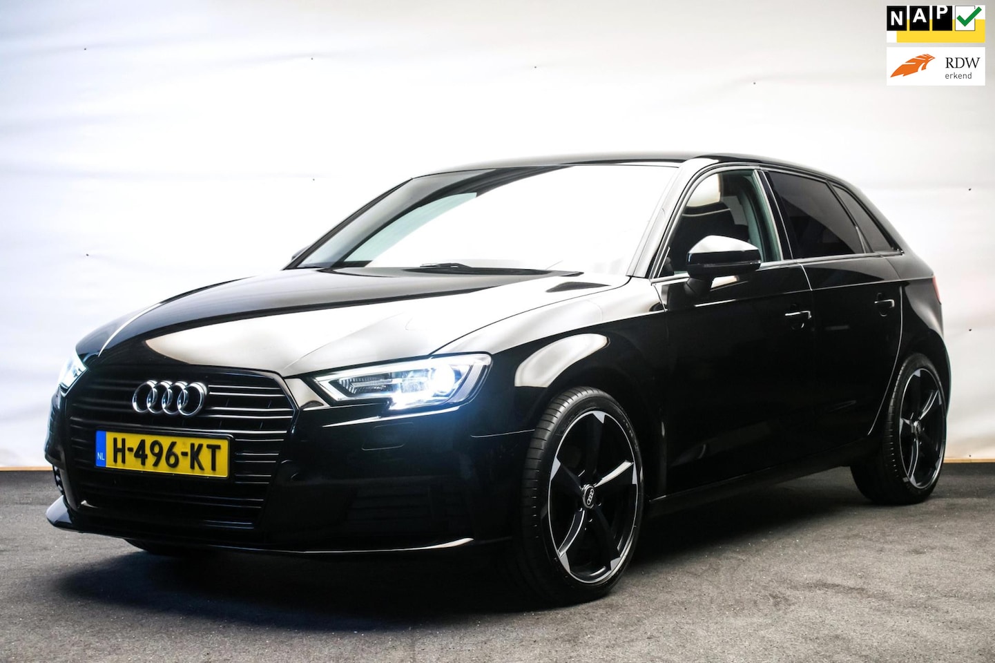 Audi A3 Sportback - 35 TFSI 150PK Automaat Black Edition ORG NL [ Bi-Xenon 18 Inch Climate Control Cruise Cont - AutoWereld.nl