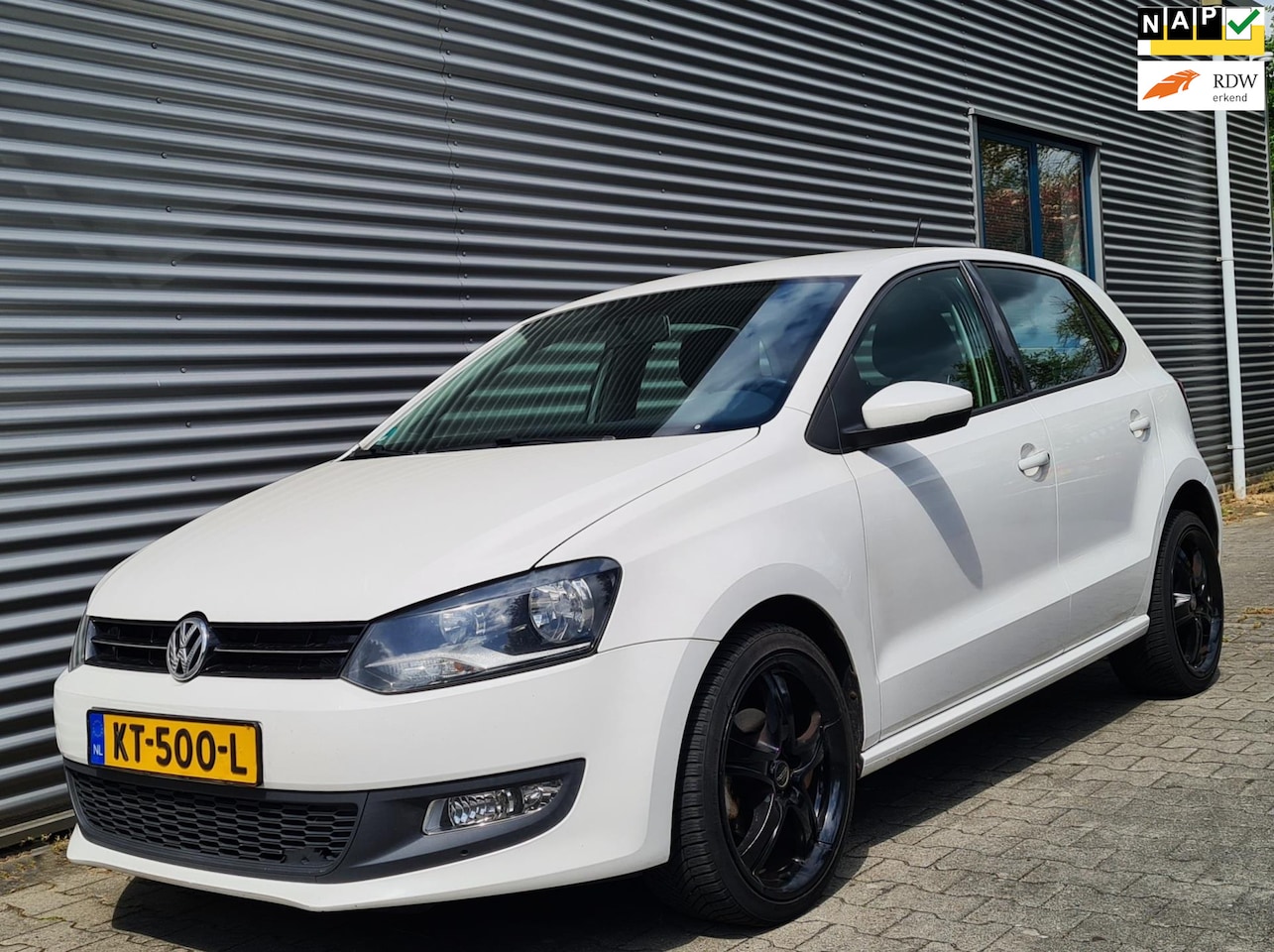 Volkswagen Polo - 1.2 TSI Comfortline 5drs 05-2013 Candy White 17inch LMV - AutoWereld.nl