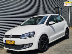 Volkswagen Polo - 1.2 TSI Comfortline 5drs 05-2013 Candy White 17inch LMV