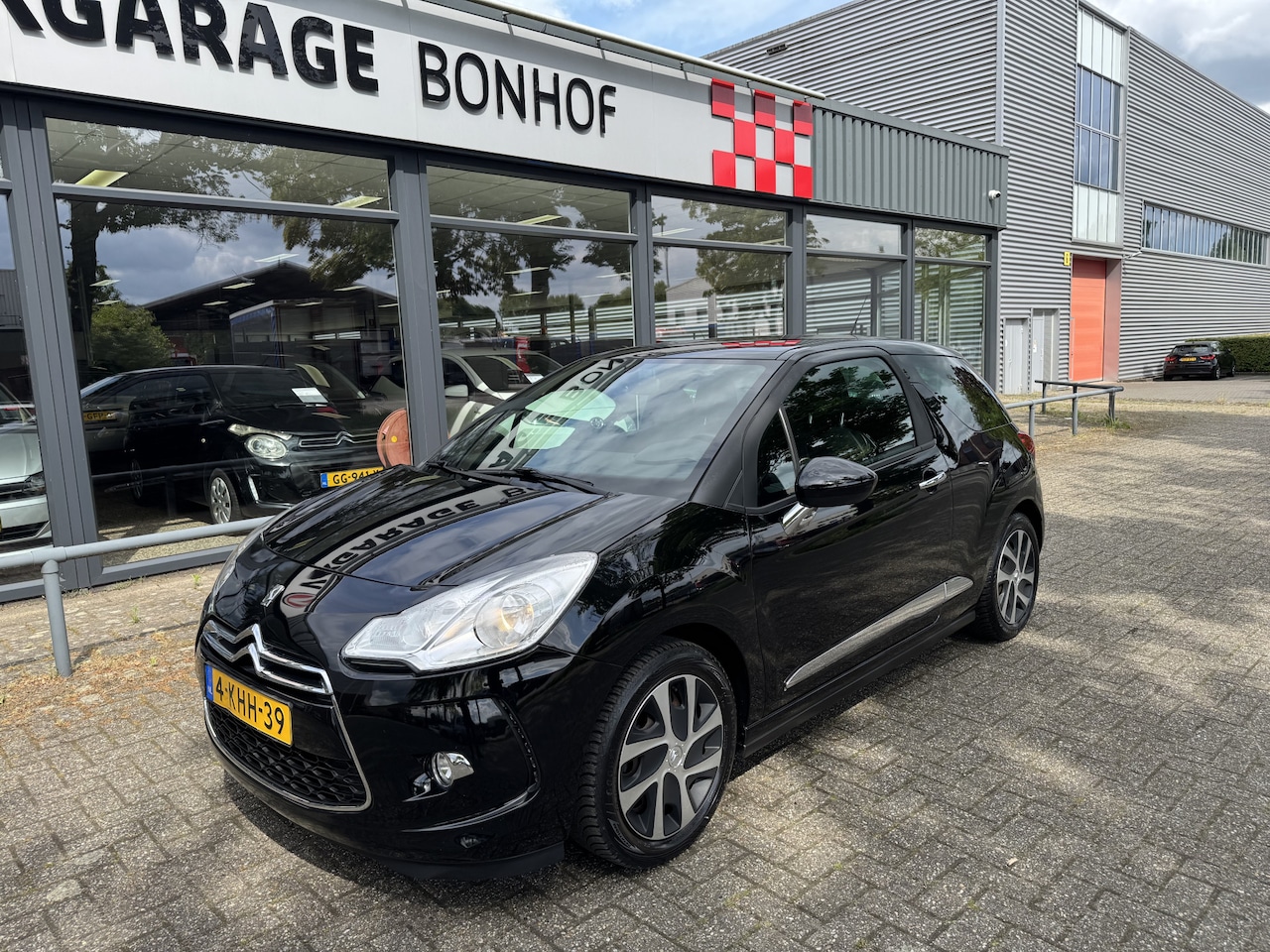 Citroën DS3 - 1.2 VTi So Chic AIRCO-CRUISE - AutoWereld.nl