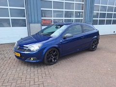 Opel Astra GTC - 2.0 T Sport OPC Line