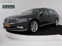 Volkswagen Passat Variant - 1.5 TSI Elegance Business R Automaat (CAMERA, NAVIGATIE, AFNEEMBARE TREKHAAK, PDC, ADAPTIV