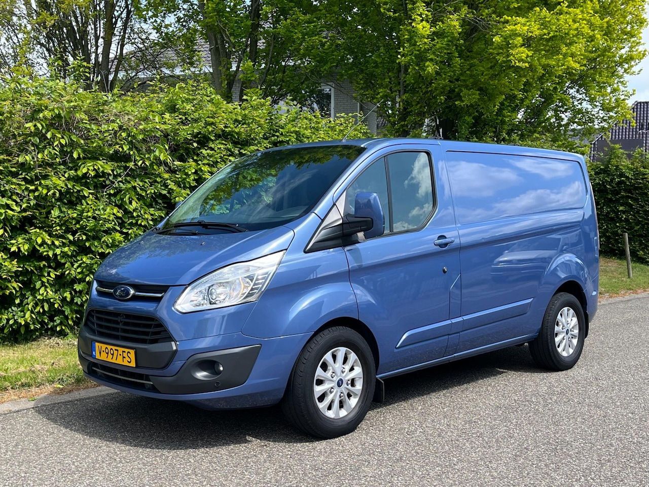 Ford Transit Custom - 2.0 TDCI L1H1 Limited 170pk automaat - AutoWereld.nl
