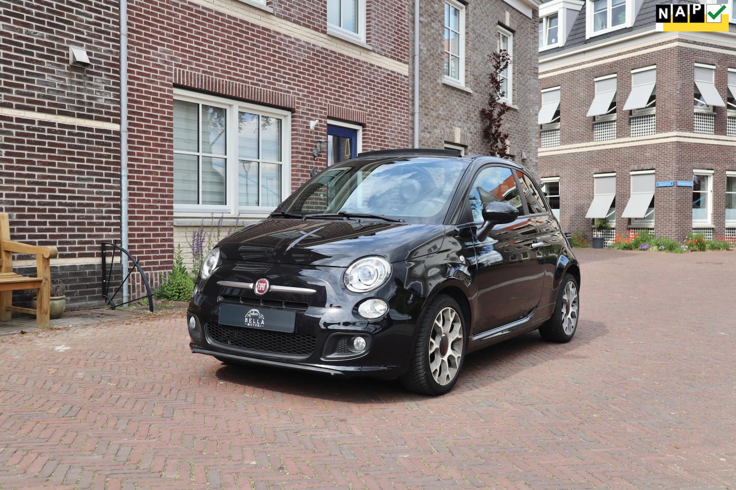 Fiat 500 C - Sport TwinAir | Cabrio | Leer | Xenon | NAP - AutoWereld.nl