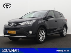 Toyota RAV4 - 2.0 Executive Business 4WD | Trekhaak | Parkeersensoren achter | Dodehoek Ass. | Stoelverw