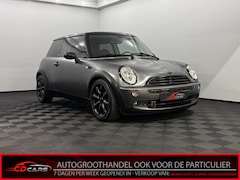 MINI Cooper - 1.6 Chili Leder, Parkeersensoren, Stoelverwarming, Clima, Radio