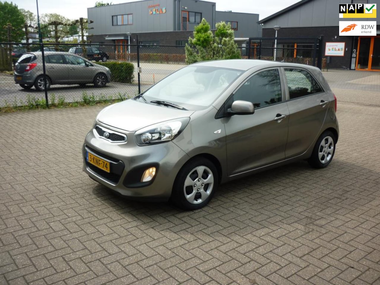 Kia Picanto - 1.0 CVVT ISG Comfort Pack airco mooie auto nap!! - AutoWereld.nl