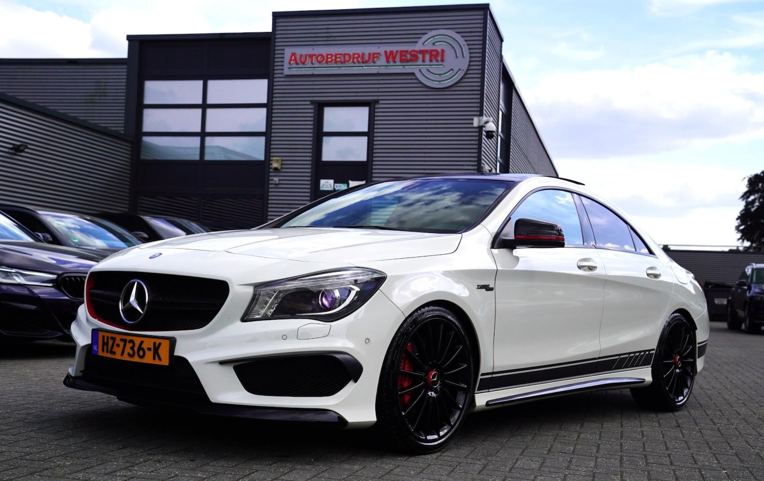Mercedes-Benz CLA-Klasse - AMG 45 4MATIC Edition 1 | Panorama | Xenon/LED | Kuipstoelen | Stoelverwarming | Memory st - AutoWereld.nl