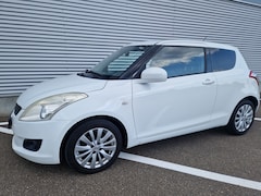 Suzuki Swift - 1.2 Comfort EASSS clima , cruise , stoelverwarming , schuifdak, keyless go