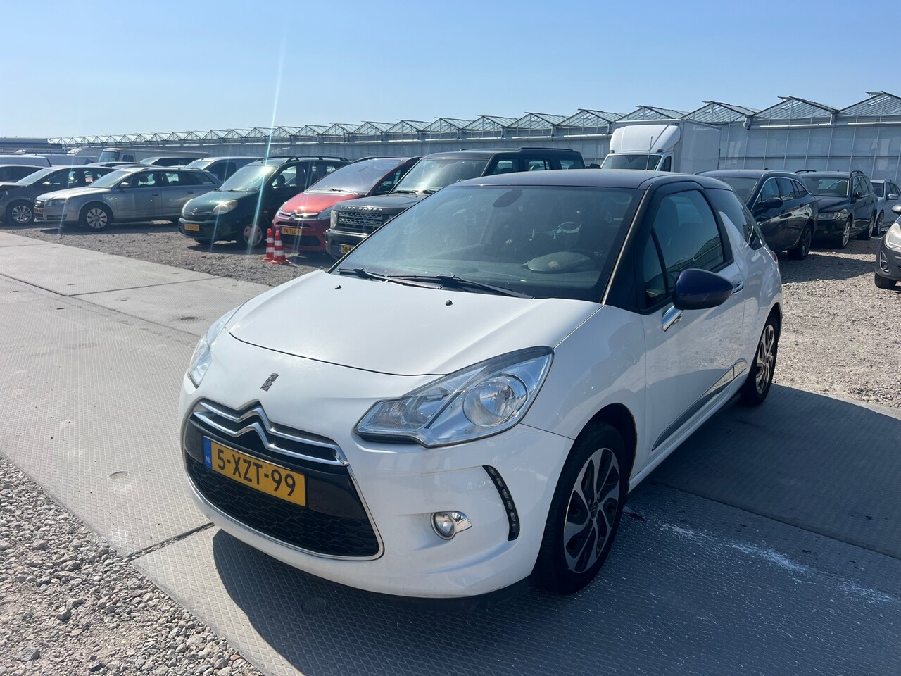 Citroën DS3 - 2014 *1.4 e-HDi Business * EXPORT OF HANDEL * Automaat * - AutoWereld.nl