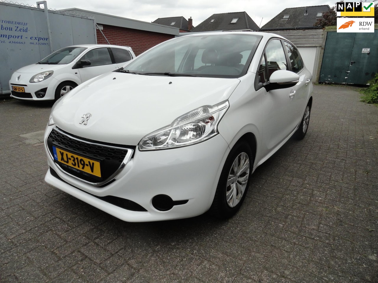 Peugeot 208 - 1.2 Vti Access 1.2 VTi Access (KM 162103 AIRCO) - AutoWereld.nl