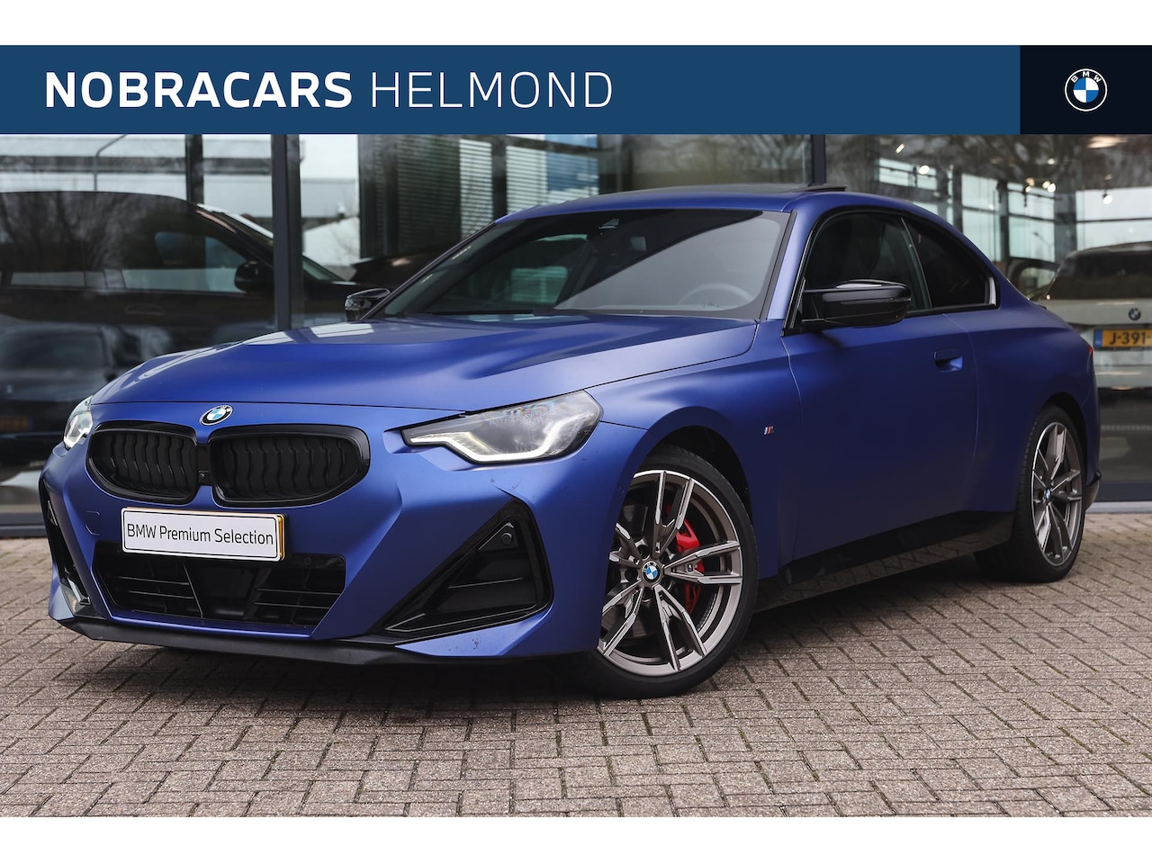 BMW 2-serie Coupé - M240i xDrive Automaat / Shuif-kanteldak / M sportstoelen / Adaptieve LED / Comfort Access - AutoWereld.nl