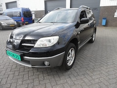 Mitsubishi Outlander Sport - 2.0 Invite+