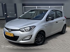 Hyundai i20 - 1.2i Black pack/ O. HISTORIE/ APK/ AIRCO