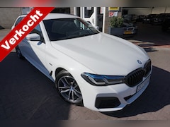 BMW 5-serie Touring - 530e xDrive High Executive M-Sport Shadowline Automaat