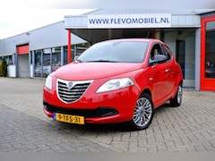 Lancia Y(psilon) - Ypsilon 0.9 TwinAir Silver Plus 5-drs Airco|LMV