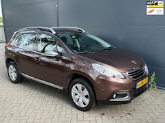 Peugeot 2008 - 1.2 VTi Plus/NAVI/Airco/bluetooth/parkeer sensoren voor en achter