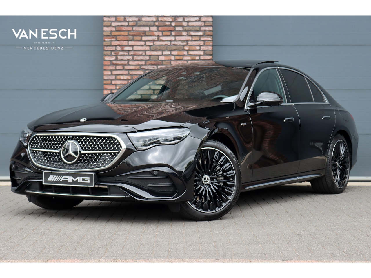 Mercedes-Benz E-klasse - 300 e AMG Line Premium Aut9 | Hyperscreen | Distronic+ | Burmester | Panoramadak | Memory - AutoWereld.nl