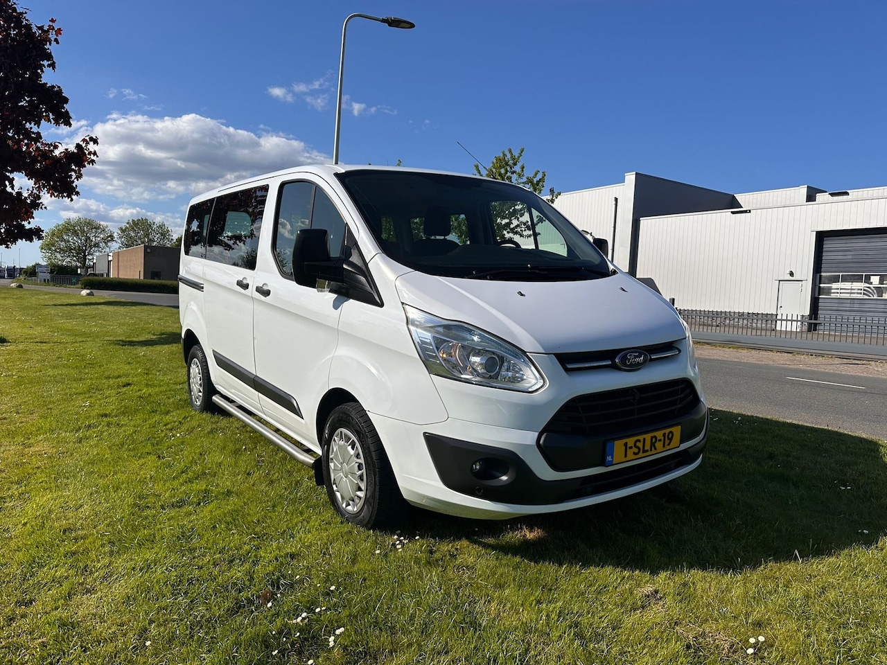 Ford Transit Custom - 2013 * KOMBI * 9.P * 2.2 TDCI L1H1 * APK * - AutoWereld.nl