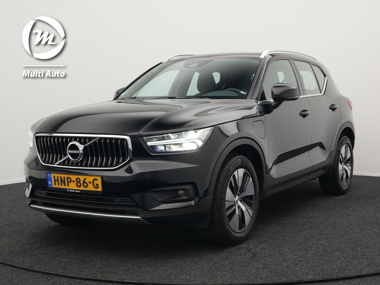 Volvo XC40 - 1.5 T4 Recharge Inscription Plug In Hybrid Dealer O.H. PHEV | Sportstoelen Verwarmd | Navi - AutoWereld.nl