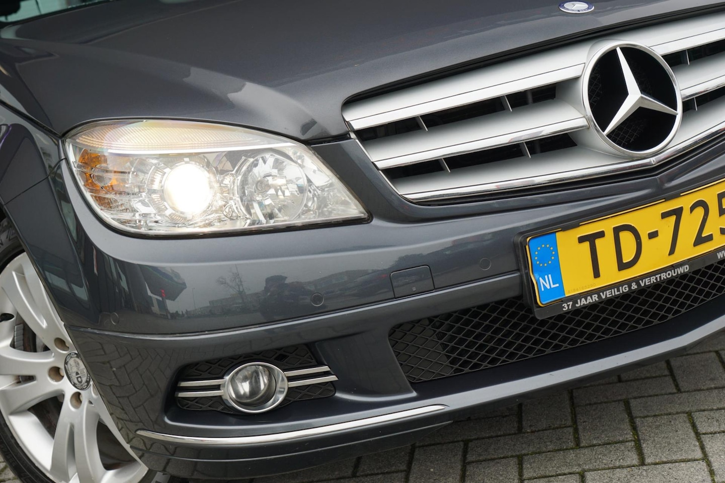 Mercedes-Benz C-klasse Estate - 180 Avantgarde AUTOMAAT | Steel Grey | Super chique! - AutoWereld.nl