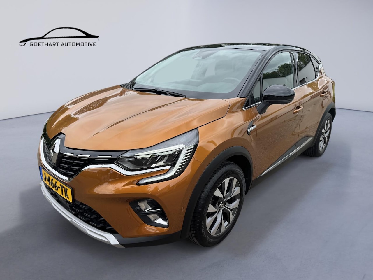 Renault Captur - 1.0 TCe 100 Intens / 360 cam / Keyless / Ambient / LED - AutoWereld.nl