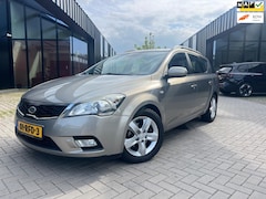 Kia Cee'd Sporty Wagon - 1.4 CVVT Seven Airco Cruise Elek pakket NL Auto NAP