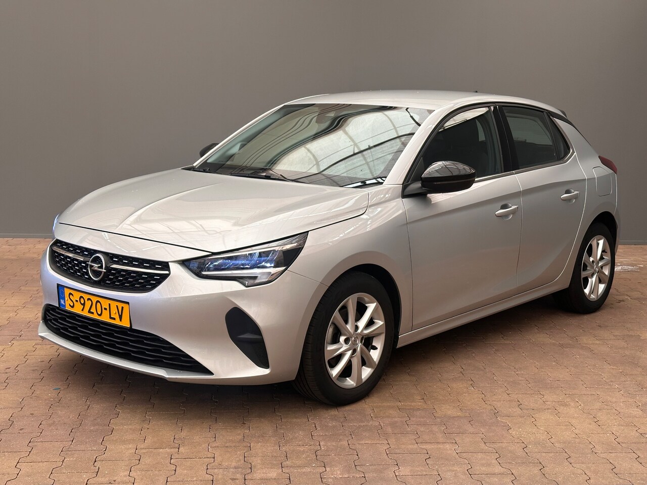 Opel Corsa - 1.2 Level 3 | Airco | Apple Carplay/Android Auto | Apple Carplay/Android Auto|telefooninte - AutoWereld.nl