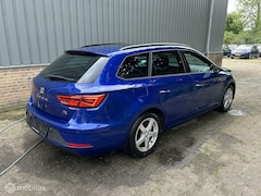 Seat Leon ST - 1.5 TSI FR 150 PK Ultimate Edition Black Sky Schade zie foto's