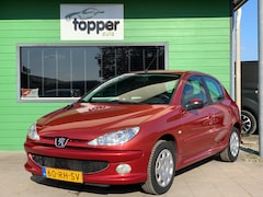 Peugeot 206 - 1.4 Air-line 2| Met Nieuwe APK | Airco | 5 Deurs |