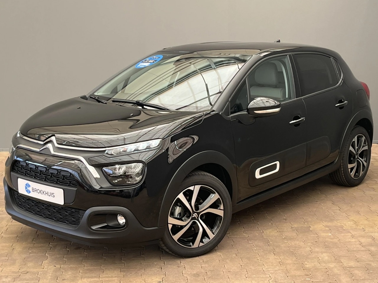 Citroën C3 - 1.2 PureTech Max | Ambiance Wood | Lichtmetalen velgen 17" | Metaalkleur - AutoWereld.nl