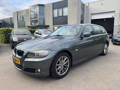 BMW 3-serie Touring - 318i Business Line Clima Navi Nap