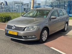 Volkswagen Passat Variant - 1.6 TDI Comf Exec L