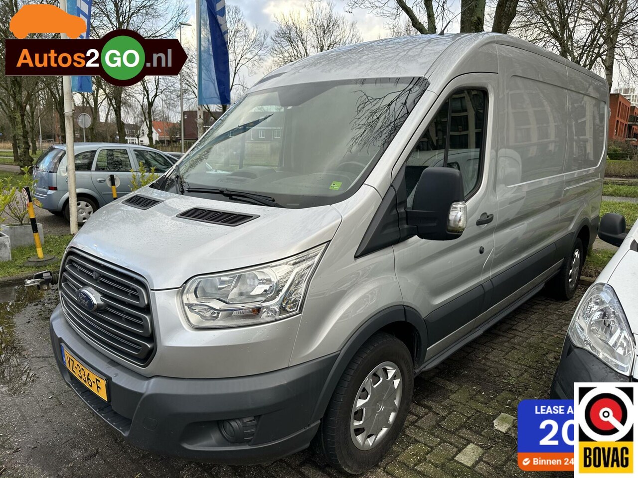 Ford Transit - 350 2.2 TDCI L3H3 Ambiente 350 2.2 TDCI L3H3 Ambiente - AutoWereld.nl