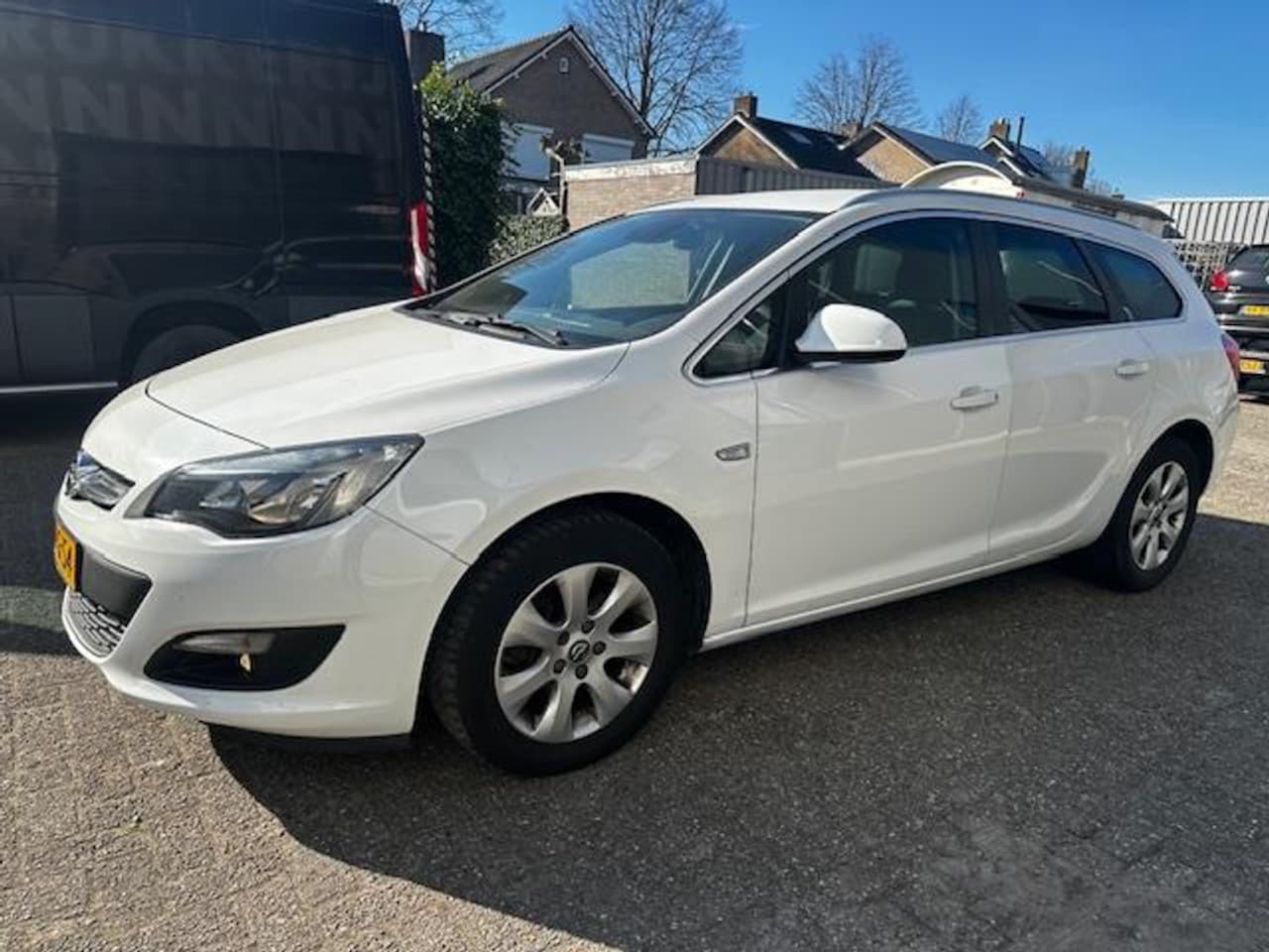 Opel Astra Sports Tourer - 1.6 CDTi 2015 Euro 6 Navi Airco Cruise - AutoWereld.nl