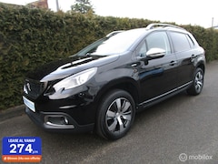 Peugeot 2008 - 1.2 STYLE - NAVIGATIE - TREKHAAK - LMV