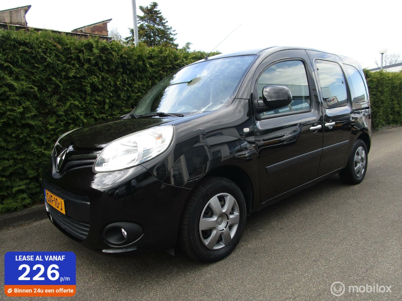 Renault Kangoo Family - 1.2 TCe - AIRCO - CRUISE - TREKHAAK - AutoWereld.nl