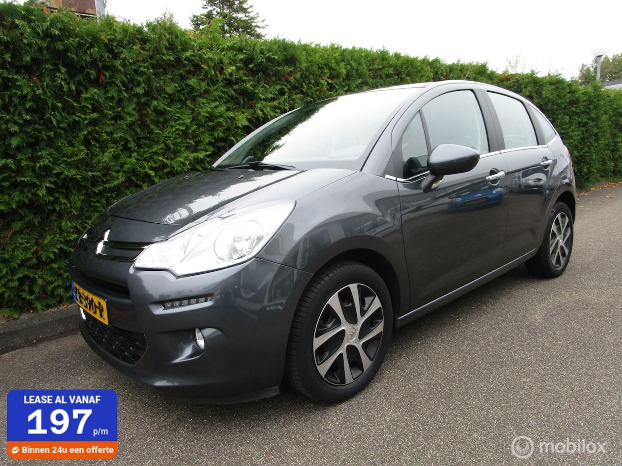Citroën C3 - 1.2 Collection - Navigatie - PDC - Trekhaak - AutoWereld.nl