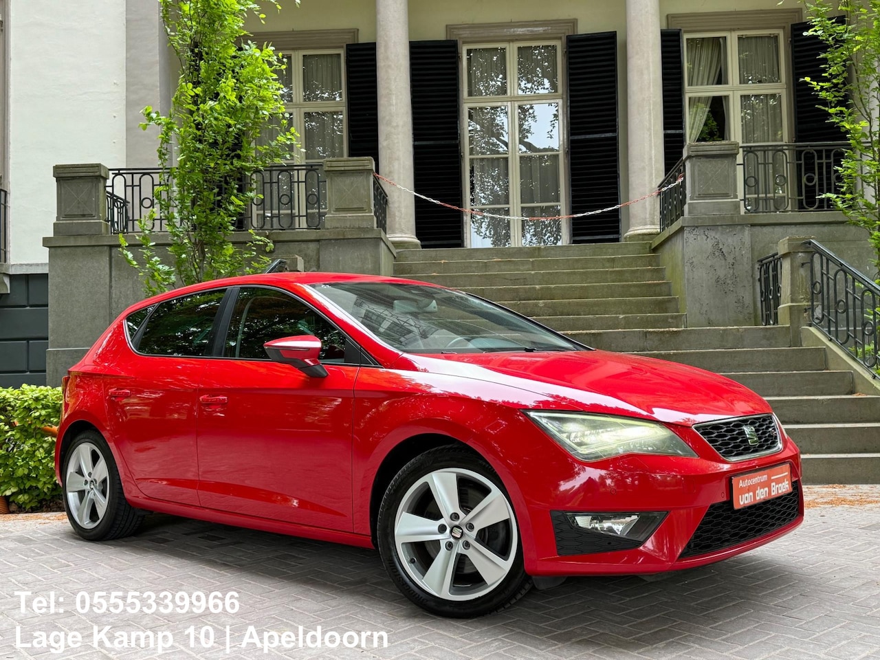 Seat Leon - 1.8 TSI FR Dynamic 180Pk Navi Xenon Leder Stoelverw Pdc Lmv Apk Audio Bediening Op Het Stu - AutoWereld.nl