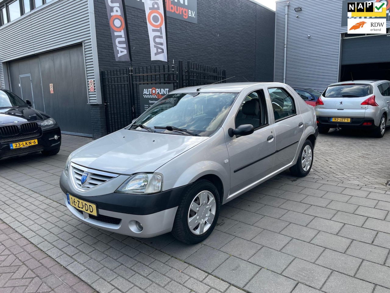 Dacia Logan - 1.6 Lauréate 1e Eigenaar! NAP APK - AutoWereld.nl