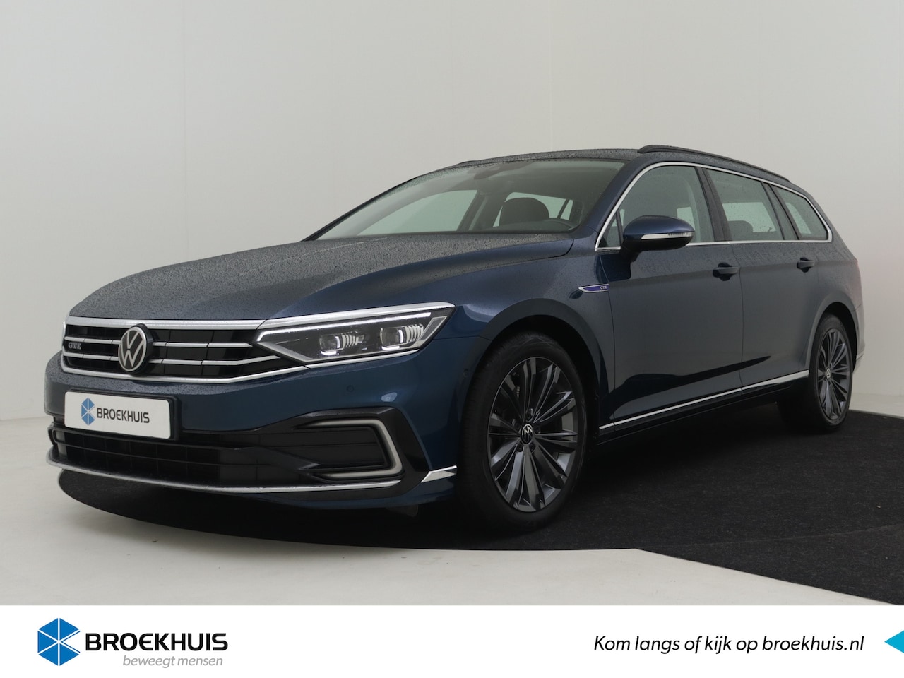 Volkswagen Passat Variant - 1.4 TSI PHEV GTE Business 218 | Adaptief cruise control | Leder bekleding | Led koplampen - AutoWereld.nl