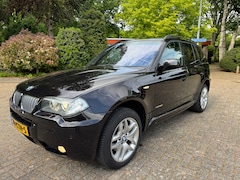 BMW X3 - XDrive25i Exe M-Edition Automaat