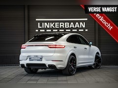 Porsche Cayenne Coupé - 3.0 E-Hybrid Techart | Uniek | Vol opties | Panodak | Luchtvering | Bose | Sport Chrono |