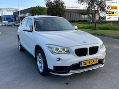 BMW X1 - SDrive20i Executive, Aut, Trekhaak, Leder, Stoelverw, Cruise, Geen import, Nap, Goed oh