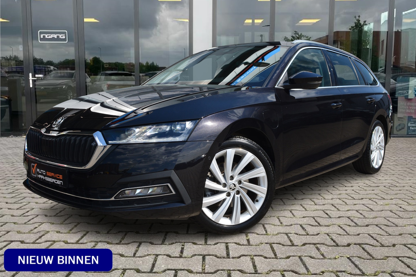 Skoda Octavia Combi - 1.4 TSI iV PHEV Business Edition Plus | Trekhaak | Camera | ACC | - AutoWereld.nl