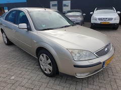 Ford Mondeo - 1.8-16V First Edition