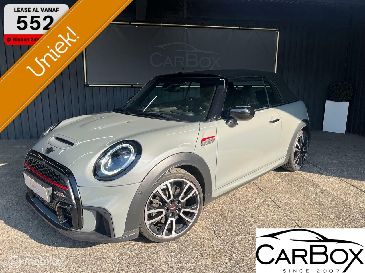 MINI Cabrio - Cooper S Automaat / JCW / Pakket XL / 18" JCW - AutoWereld.nl