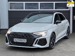 Audi RS3 - SPORTBACK 2.5 TFSI RS 3 quattro Keramische Schijven, HUD, Pano, Carbon, Vol Opties