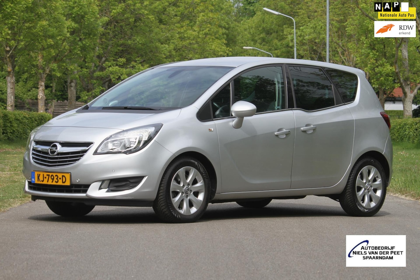 Opel Meriva - 1.4 Turbo Cosmo / Full options / Parkeersensoren / Navigatie / Achteruitrijcamera / Sportv - AutoWereld.nl